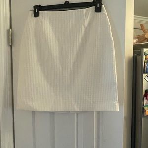 White House Black Market white textured skirt